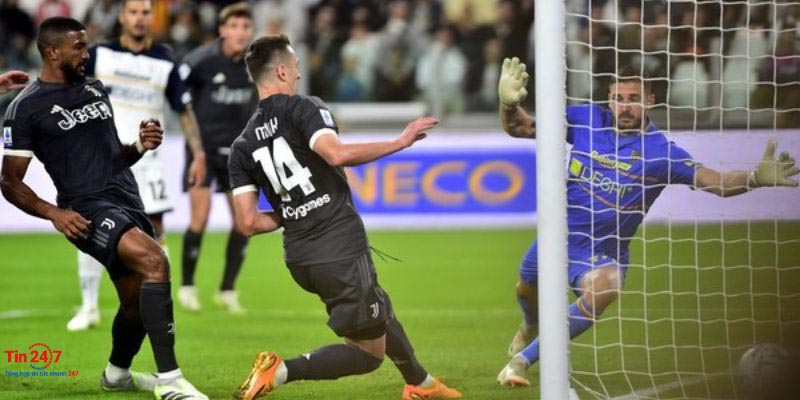 Juventus Thắng Nhọc Nhằn Trên Sân Nhà Để Bám Đuổi Ngôi Đầu