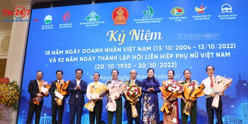 Ngày Doanh Nhân Việt Nam: Doanh Nhân Việt Phát Triển Kinh Tế